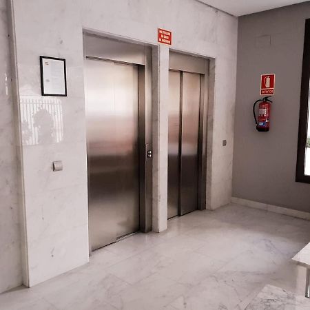 Apartment Close To Airport, Ifema Madrid Exterior photo